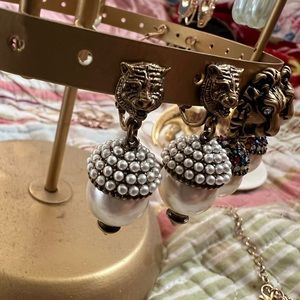 Gucci clip on earrings